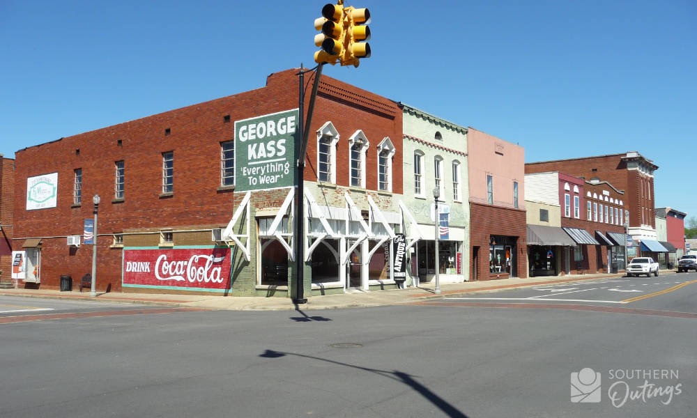 Corner streetscape view in downtown Piedmont